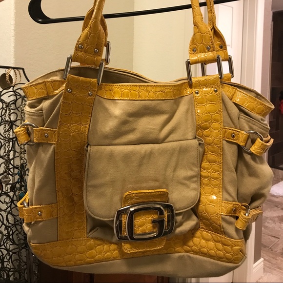 Guess handbag, yellow - Picture 1 of 1
